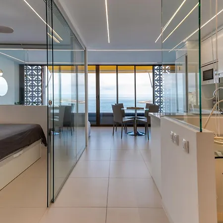 شقة Oceanglass Apartments By Airnest