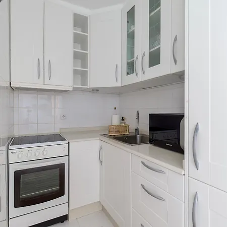 Oceanglass Apartments By Airnest * باتالاباكا